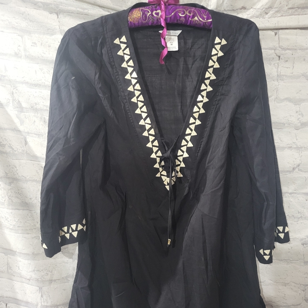Trina Turk Black Tunic with White Triangle Accents Swim Cover Up - Picture 5 of 5